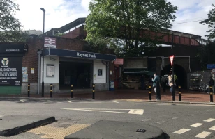 Raynes Park Station